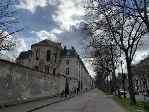 滞仏日記、２「息子の高校生ブランドをやめさせた理由」