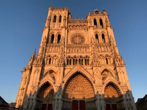 滞仏日記「息子を迎えに行く道中、ぼくを待ち受けていた歴史的大興奮」