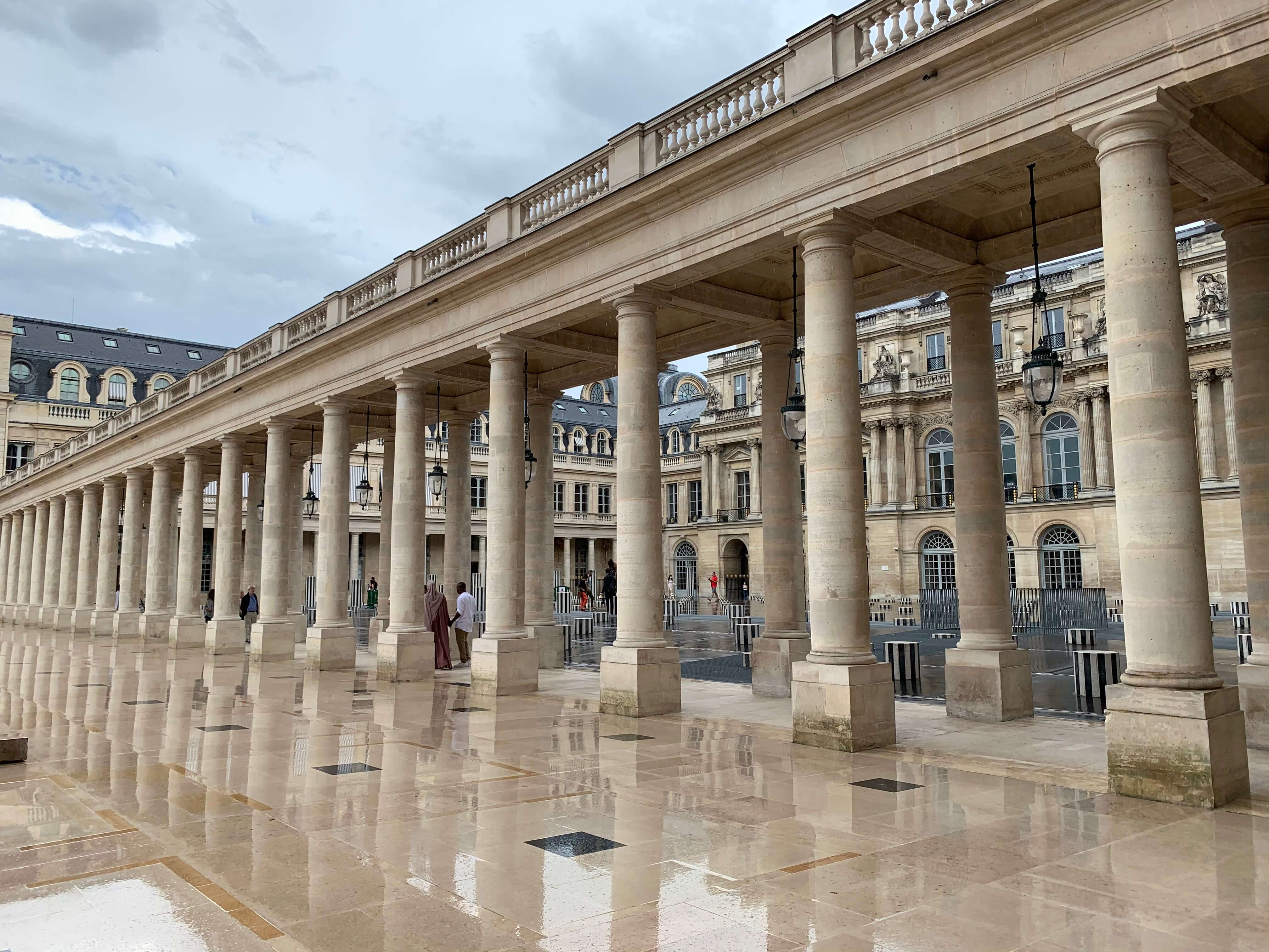 滞仏日記「承前、さらに新たな疑惑が発覚。息子に裏切られた哀れな父ちゃん」