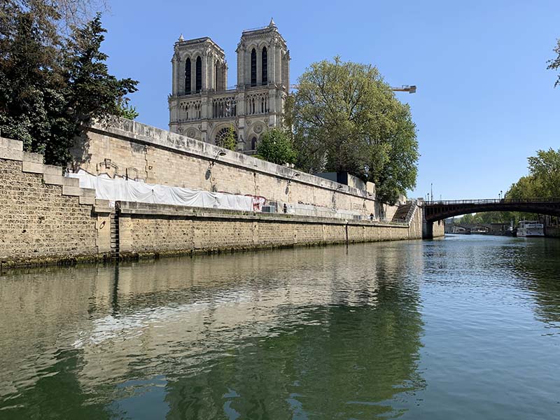 滞仏日記「ついに奇跡が起こる。しかし、この用意周到な奇跡の起こし方」