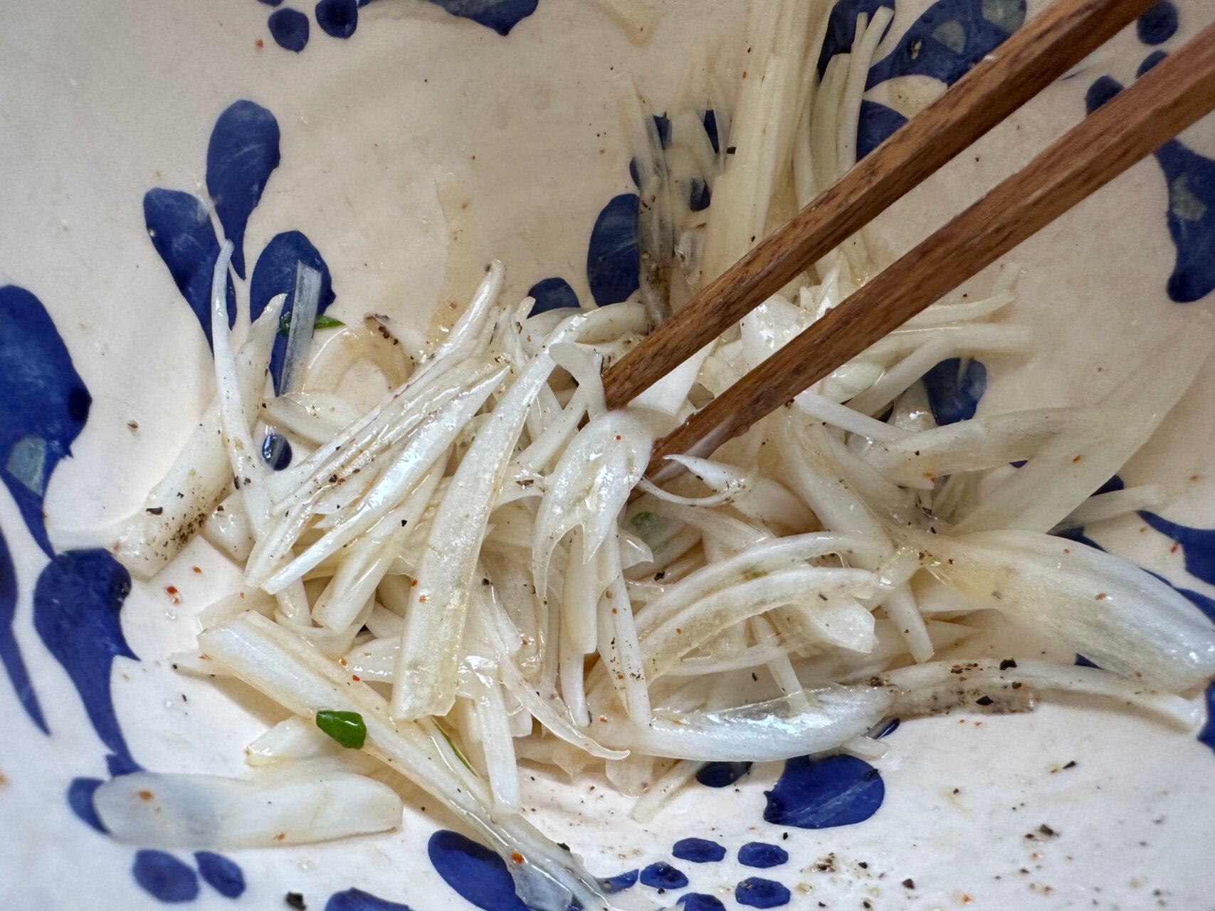 父ちゃんの料理教室「ぼっち飯に最高、辻風ラフテー混ぜ麺」