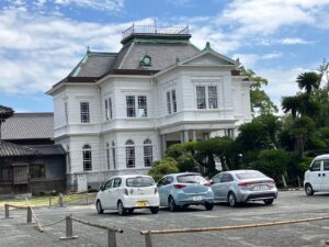 滞仏日記「ついに、九州に上陸した我が息子、ぼくの母さんと柳川へ鰻を食べに行く」