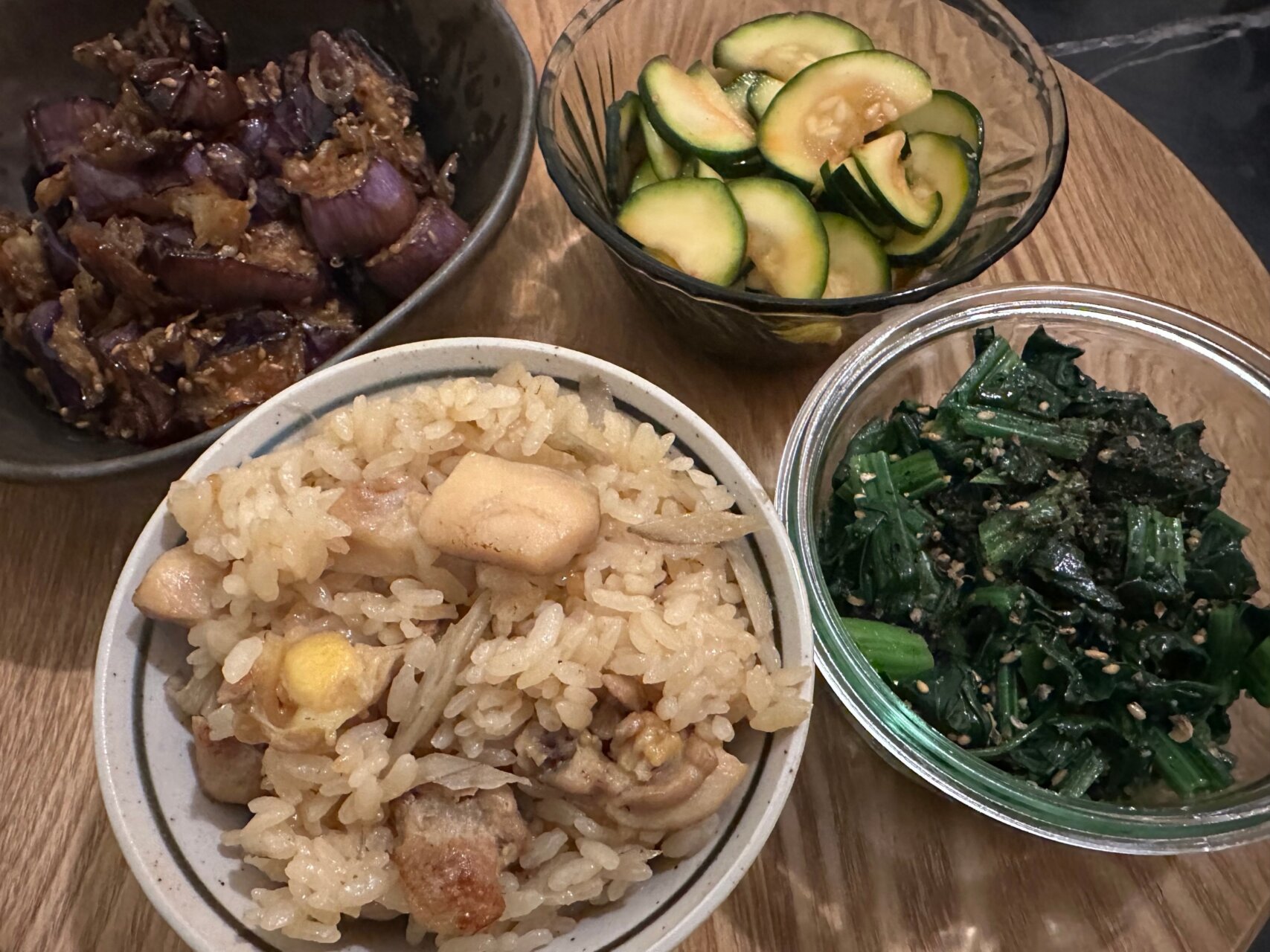 滞仏日記「ところで父ちゃん、毎日、なに食べてるの？　と三四郎は思っている」