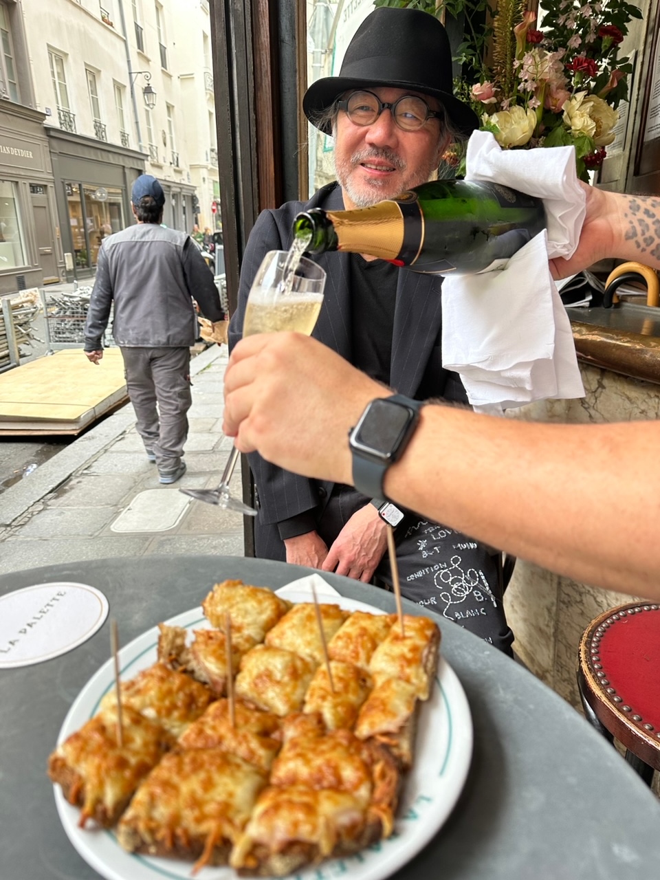 滞仏日記「クロック・アペロという、ある意味、絶対おいしいカフェ飯とは！？」