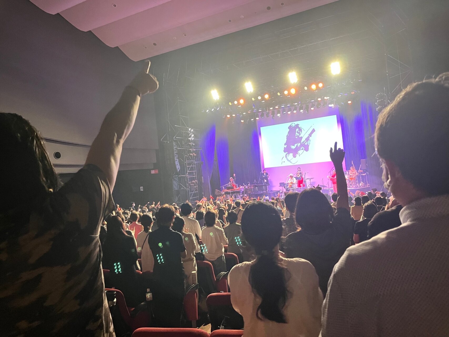 滞日日記「東京最終公演、最高の最高だったね。みんな、メルシーボークー」