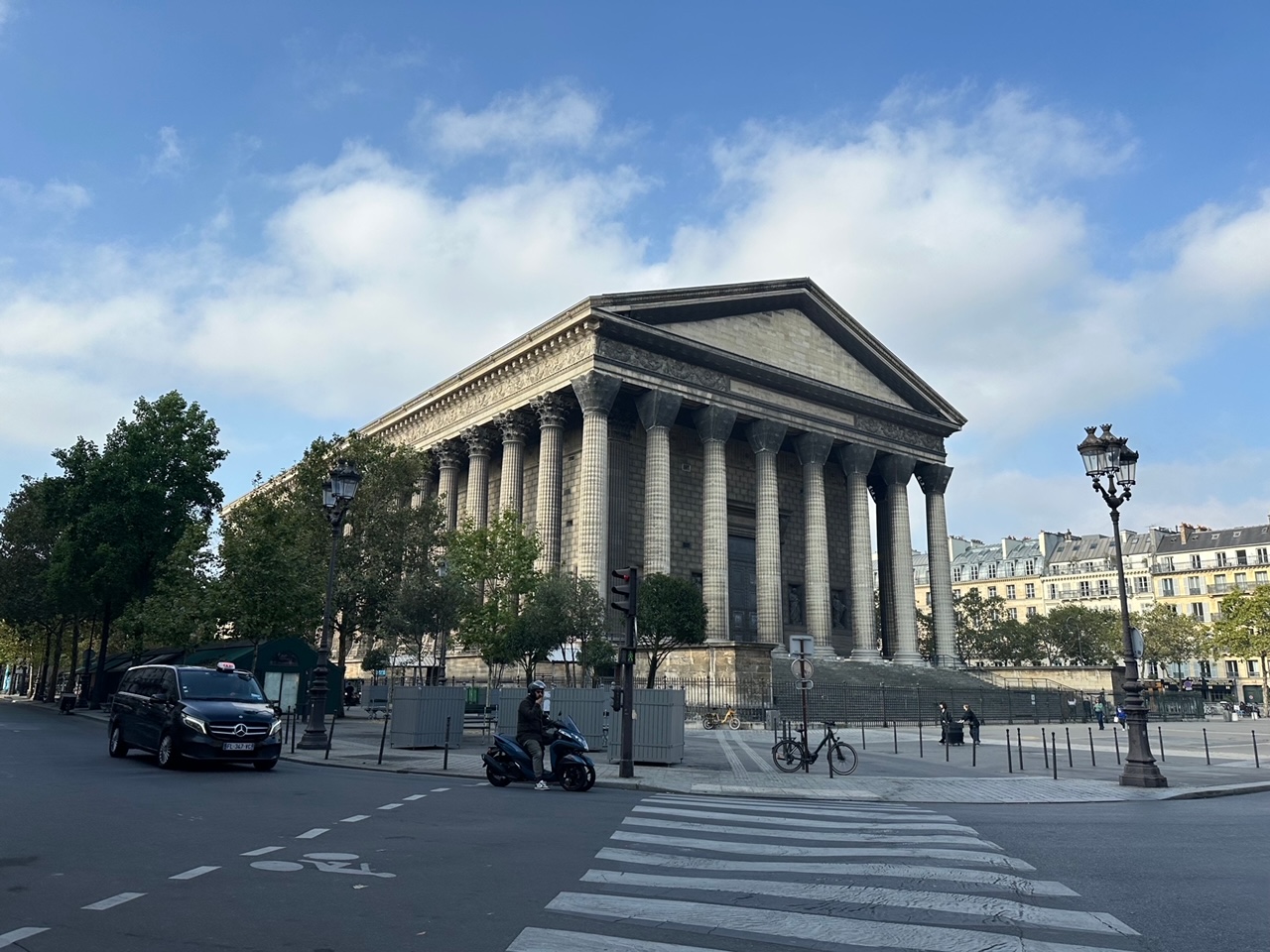 仏飯日記「アンティーク蚤の市に行ってきました」