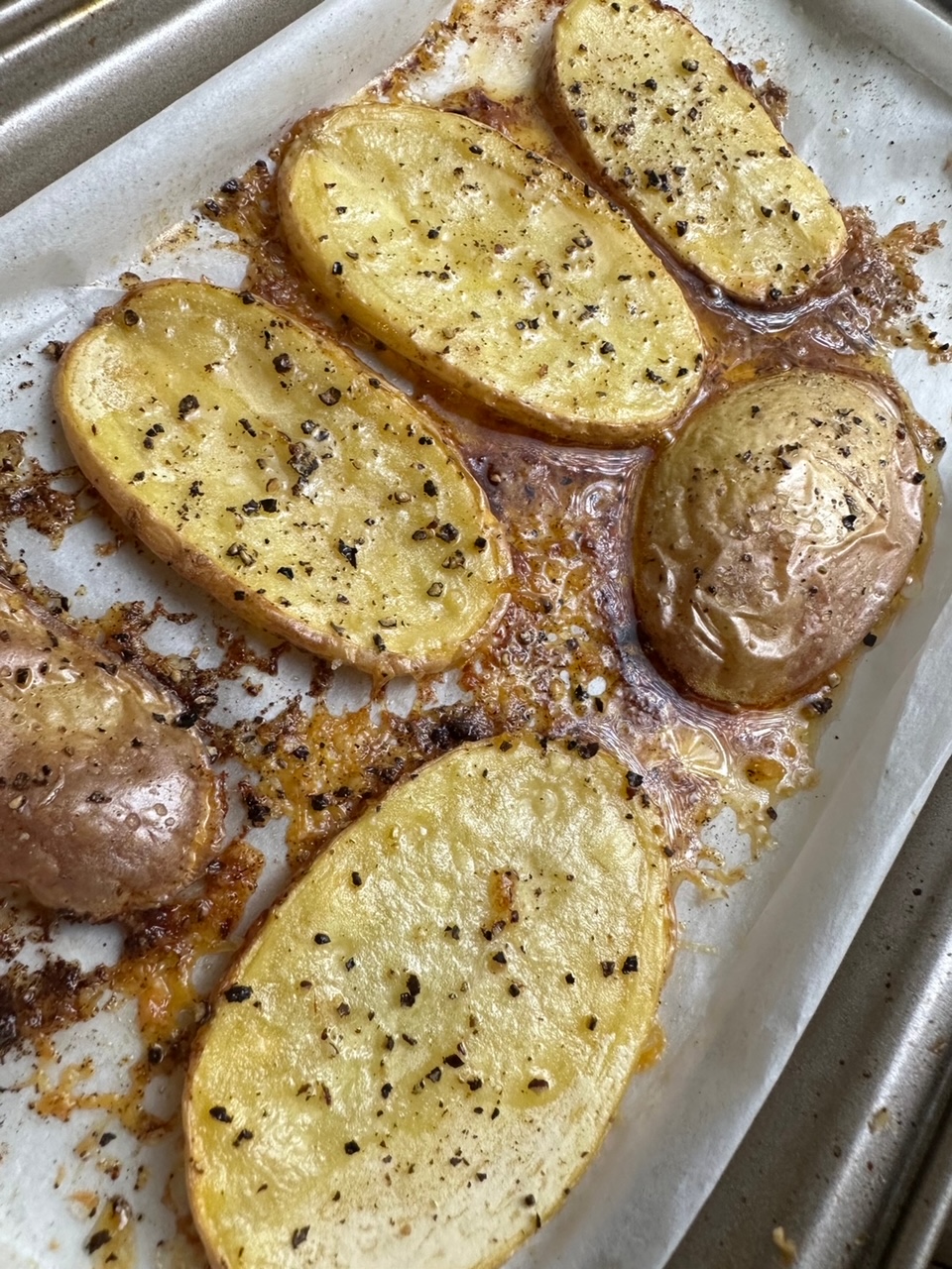 フランスでごはん日記「やっと、フレンチらしきもの作った～。父ちゃんの得意技、鯛のポワレ～」