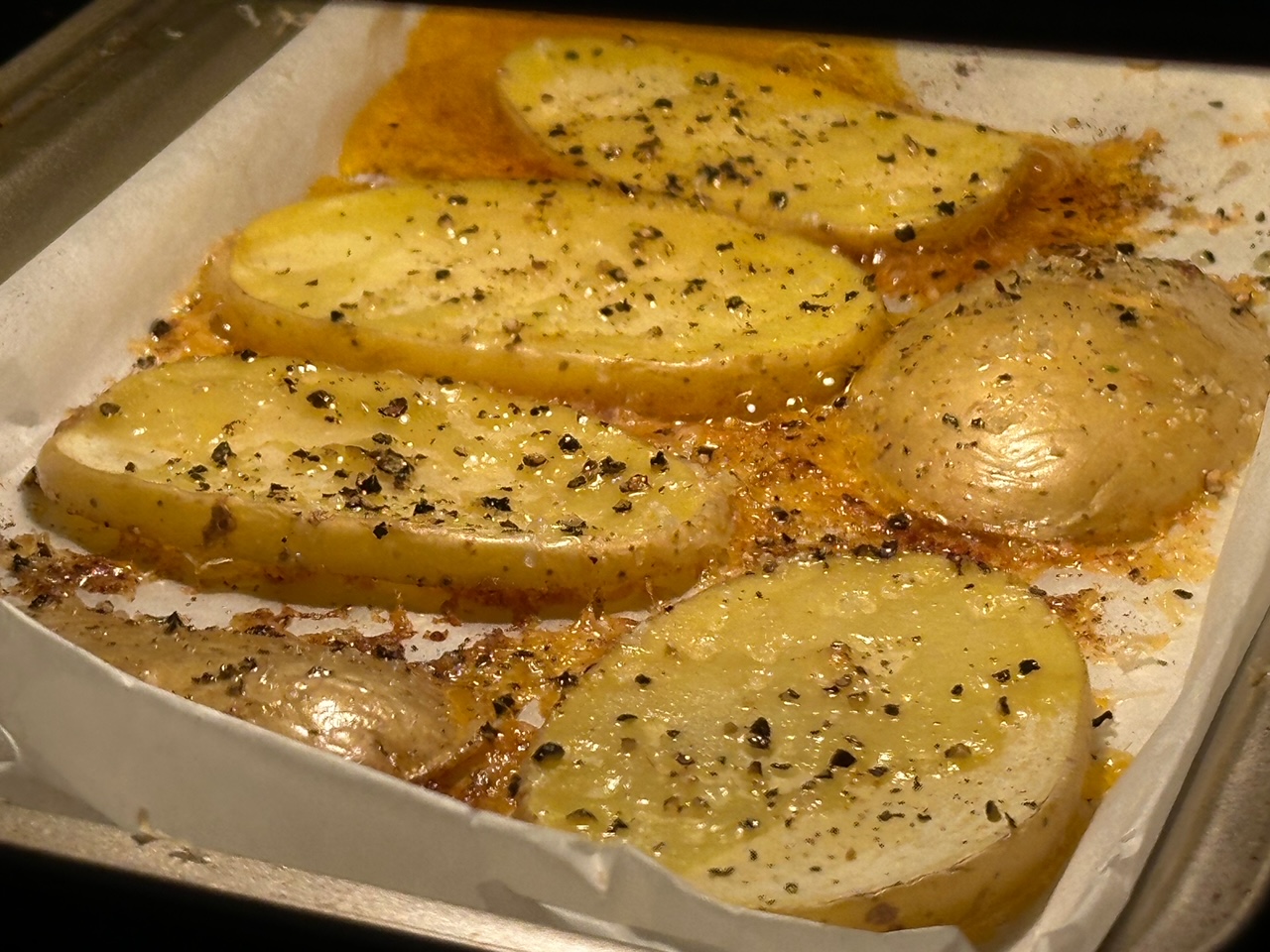 フランスでごはん日記「やっと、フレンチらしきもの作った～。父ちゃんの得意技、鯛のポワレ～」