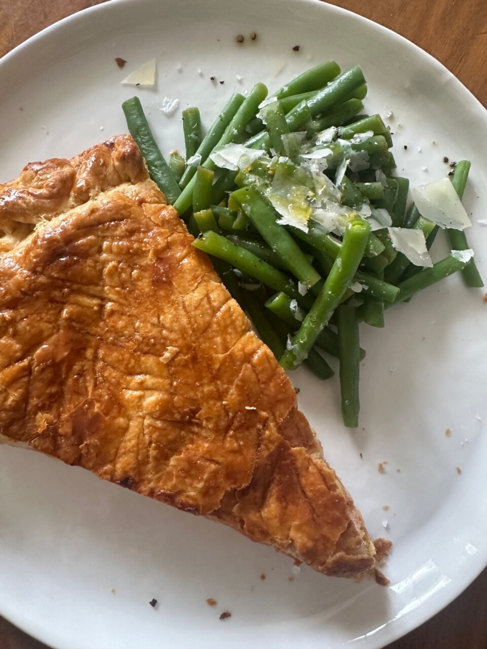 フランスごはん日記「またまた作った！　ハムのパイ包み、さらに素パゲッティも！　仏伊饗宴ランチ」