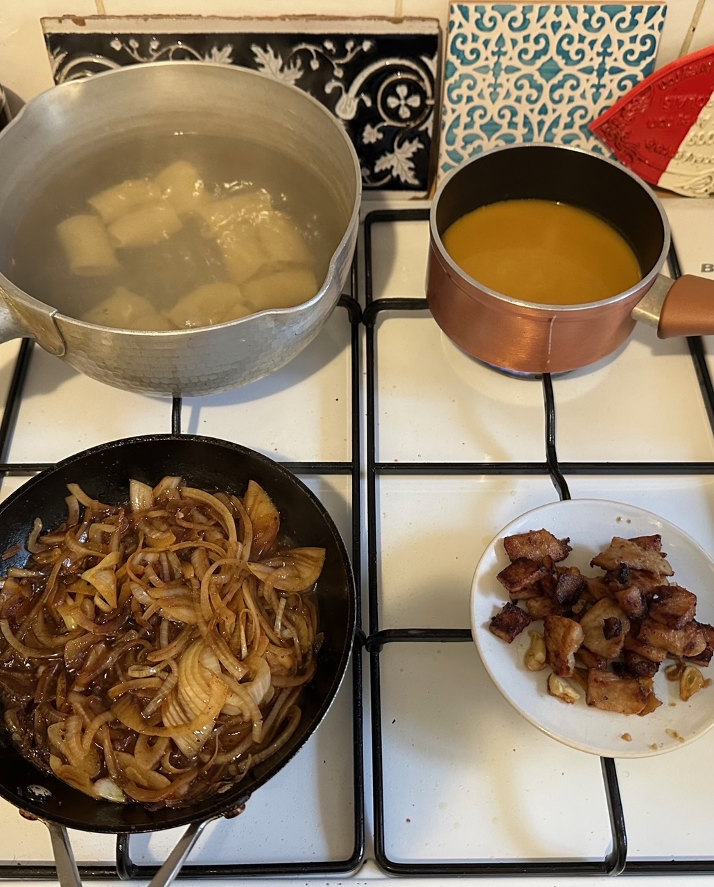 フランスごはん日記「豚肉の味噌漬けで作る、めっちゃ、美味しいパスタの作り方、えへへ」